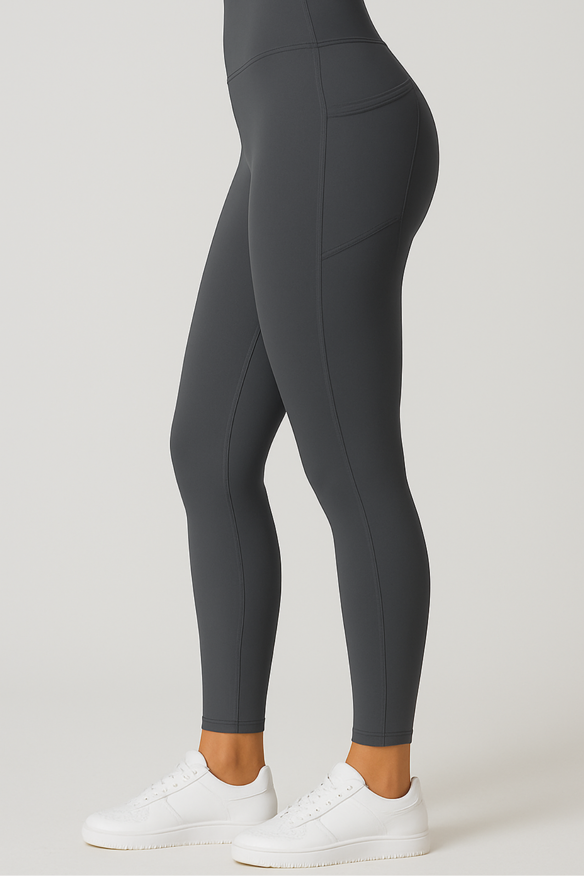 BELLA™ HOLARA LEGGINGS