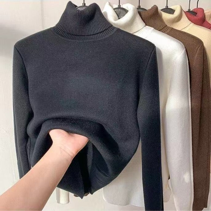 LISA TURTLENECK SWEATER